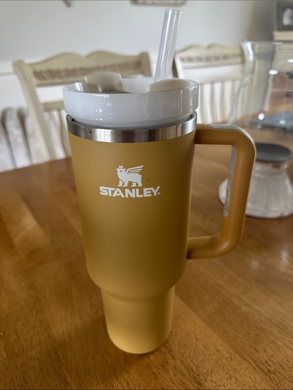 Stanley H2O 40 oz Quencher tumbler USED Yarrow